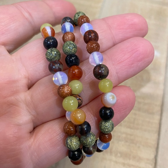 Multi color hard stone beaded intertwined bracelet stretch Opal onyx - Picture 8 of 10